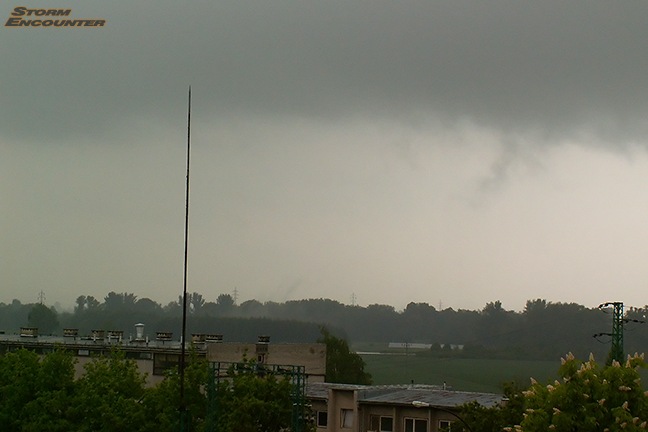 Wall cloud