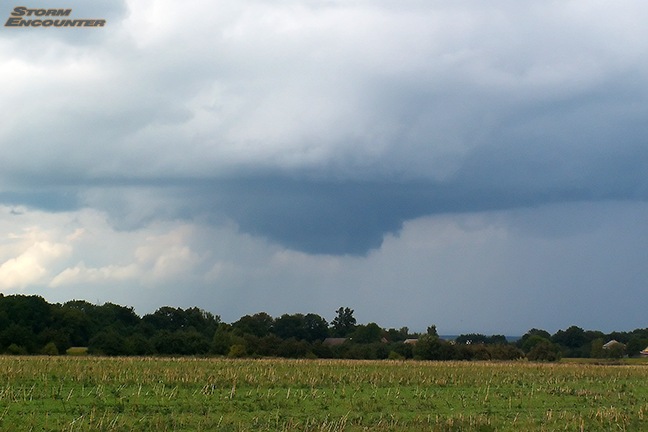 Wall cloud