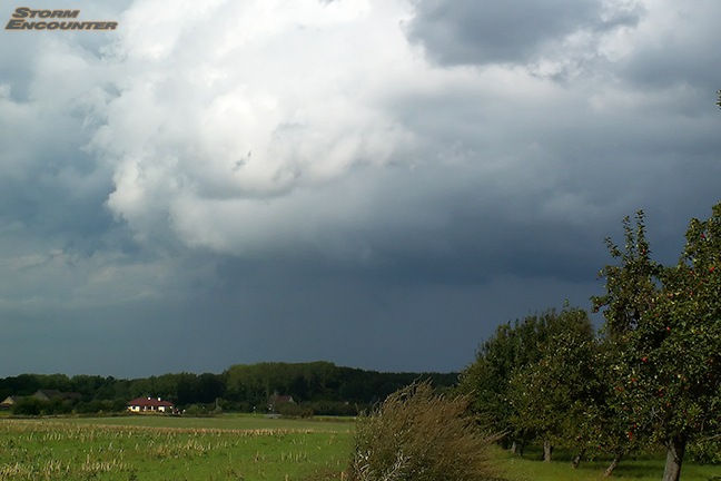 Wall cloud